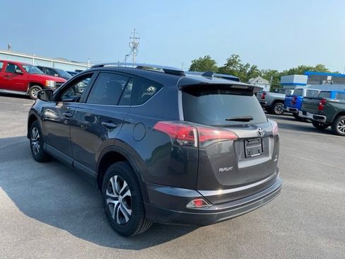 Used 2016 Toyota RAV4 LE AWD/4WD image 20