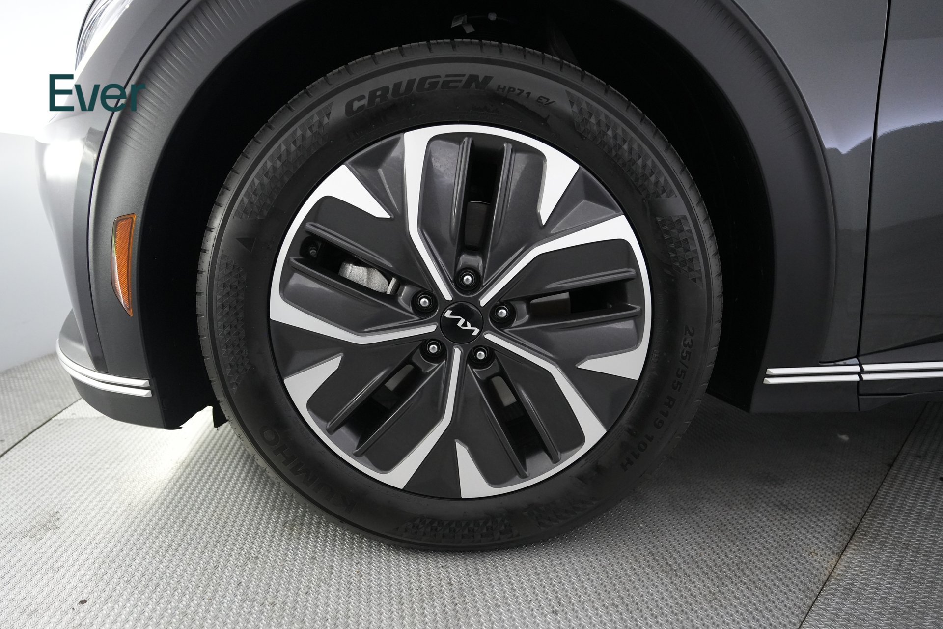 Used 2024 Kia EV6 Light RWD image 19