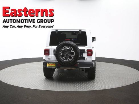 Used 2024 Jeep Wrangler Unlimited Sahara w/ Dual Top Group AWD/4WD image 36