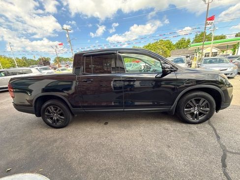 Used 2018 Honda Ridgeline Sport image 4