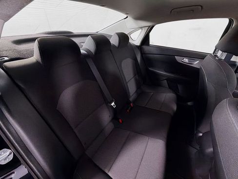 Used 2023 Kia Forte LXS w/ LXS Technology Package image 26