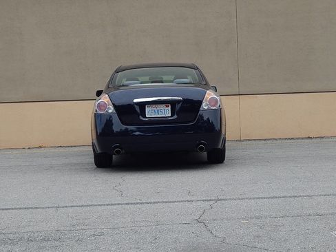 Used 2008 Nissan Altima 2.5 S w/ Emergency Aid Pkg image 4