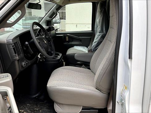 New 2025 Chevrolet Express 3500 w/ Power Convenience Package RWD image 9