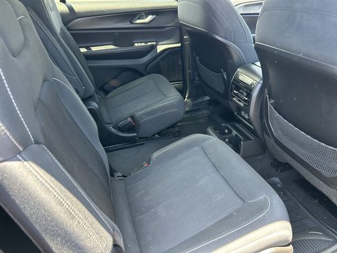 Used 2023 Jeep Grand Cherokee L Laredo RWD image 14