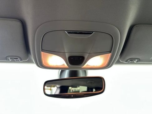 Used 2020 Jeep Cherokee Latitude Plus image 24