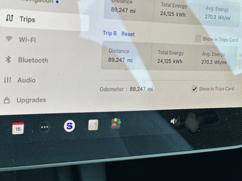 Used 2022 Tesla Model 3 Performance image 24