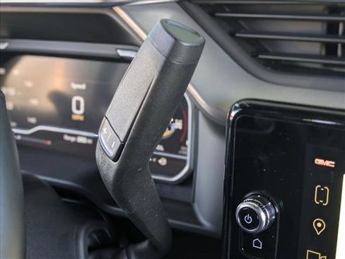 Used 2024 GMC Sierra 3500 Denali w/ Denali Reserve Package image 11