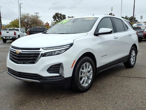 Certified 2024 Chevrolet Equinox LT image 3