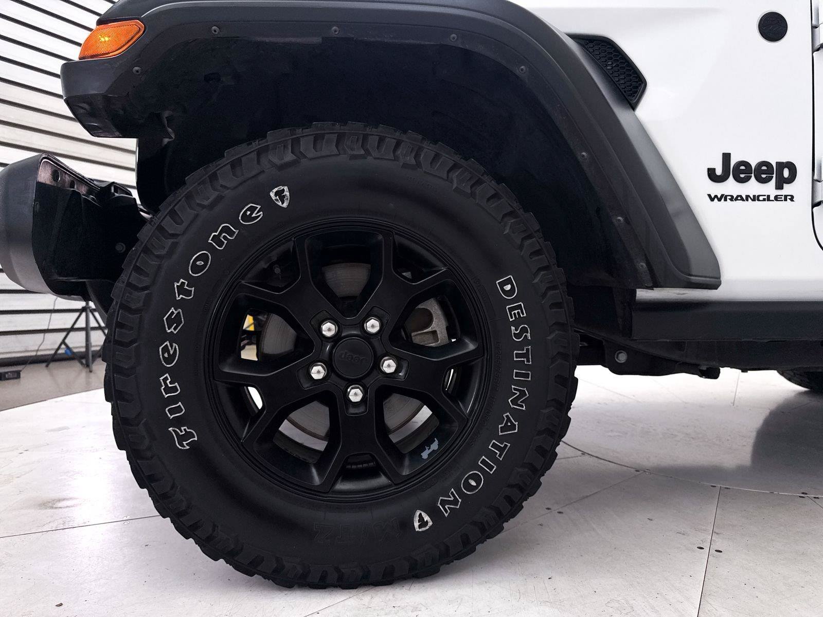 Used 2022 Jeep Wrangler Sport AWD/4WD image 13
