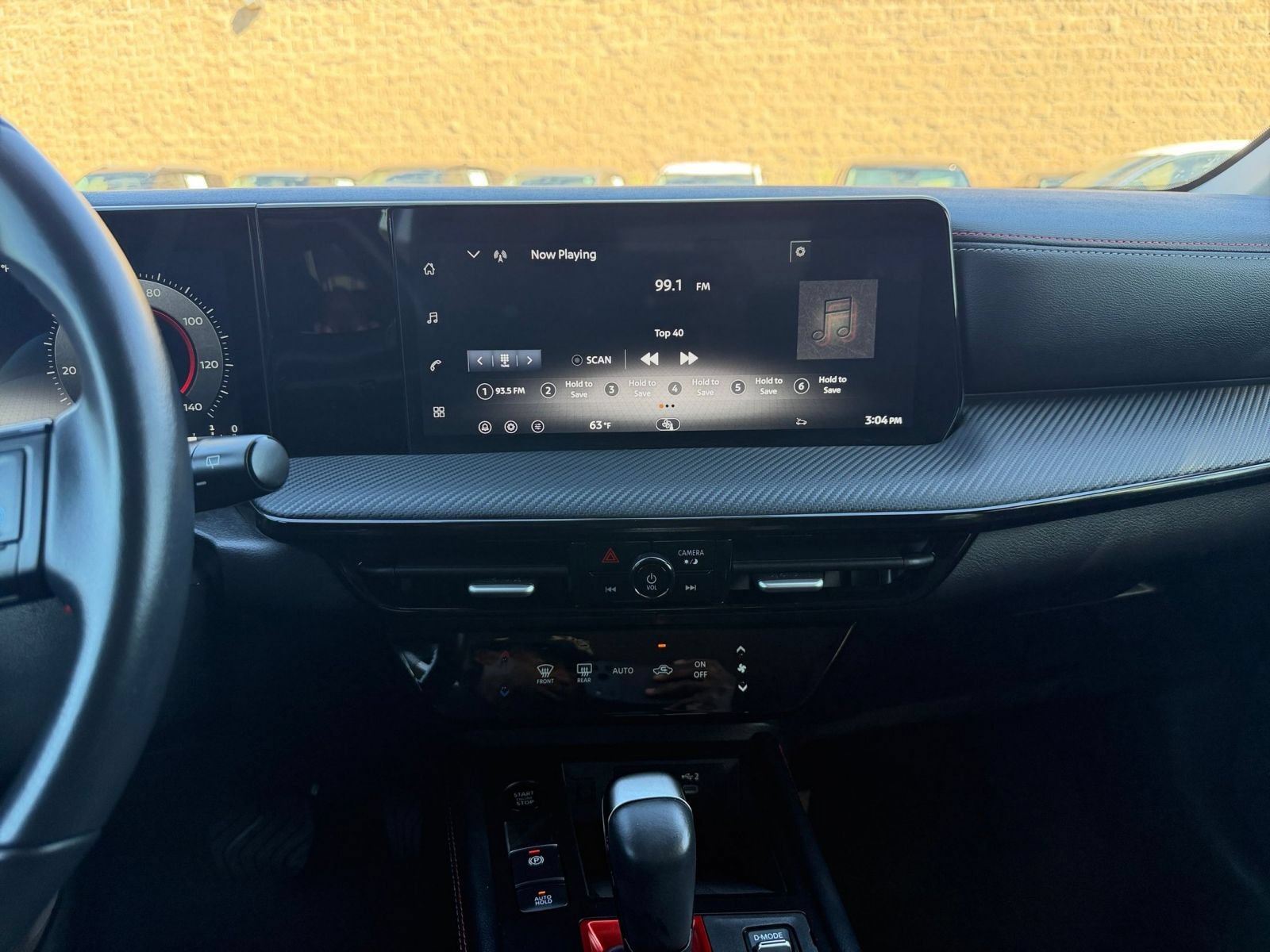 Used 2026 Nissan Kicks SR AWD/4WD image 16