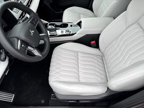 New 2026 Mitsubishi Outlander SEL AWD/4WD image 25