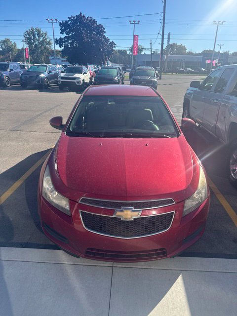 Used 2011 Chevrolet Cruze LT FWD image 2
