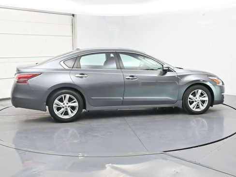 Used 2015 Nissan Altima 2.5 SL w/ Technology Package FWD image 25