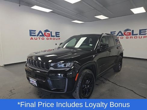 New 2026 Jeep Grand Cherokee Altitude image 5