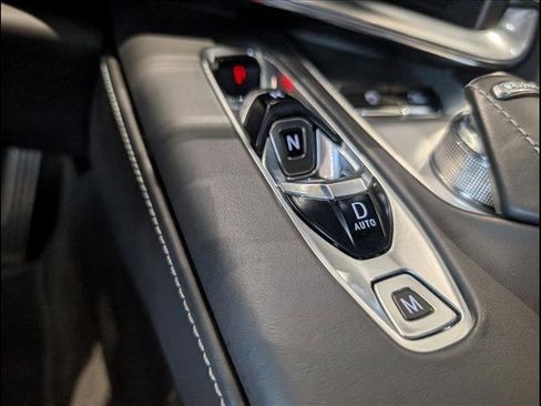 Used 2023 Chevrolet Corvette Stingray Premium Conv w/ Z51 Performance Package image 13