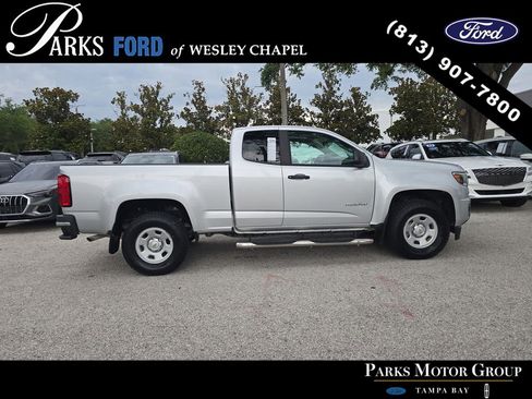 Used 2019 Chevrolet Colorado W/T RWD image 3