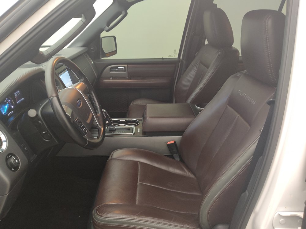 Used 2017 Ford Expedition Platinum AWD/4WD image 17