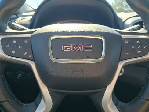 Certified 2024 GMC Terrain SLT FWD image 25