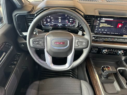 New 2025 GMC Sierra 1500 Elevation w/ Preferred Package AWD/4WD image 14