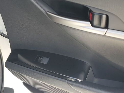 Used 2026 Toyota Camry SE image 47