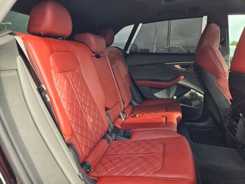 Used 2025 Audi SQ8 Premium Plus image 21