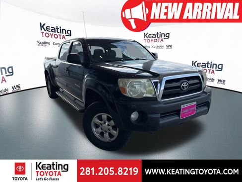 Used 2006 Toyota Tacoma PreRunner image 1