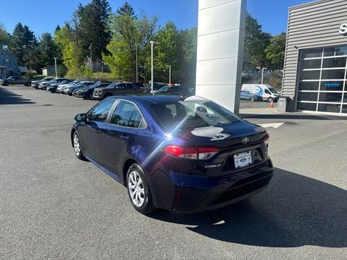 Used 2023 Toyota Corolla LE FWD image 8