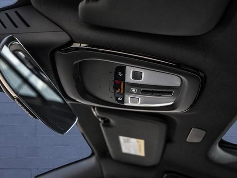 Used 2023 Volvo V60 T8 Polestar AWD/4WD image 21
