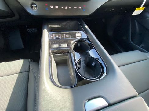 New 2026 Nissan Murano SL image 18