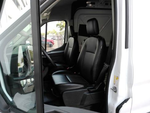 Used 2023 Ford Transit 250 Medium Roof AWD image 13