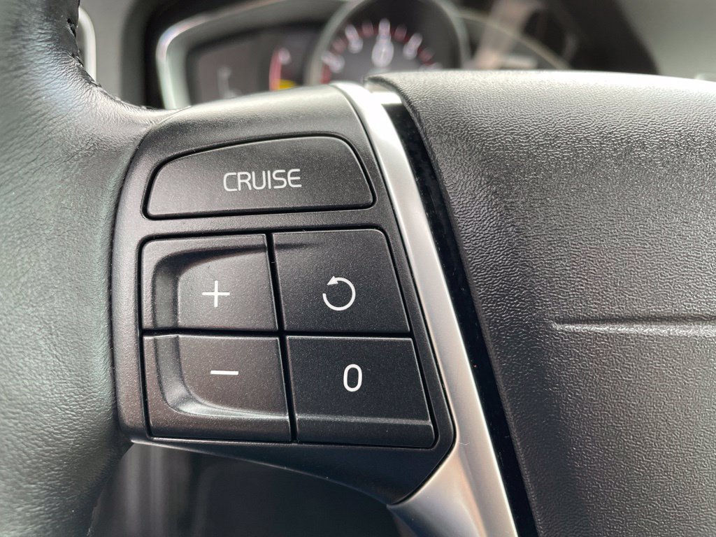 Used 2018 Volvo S60 T5 Inscription w/ Climate Package AWD/4WD image 18