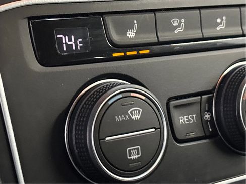Used 2019 Volkswagen Atlas SE AWD/4WD image 44
