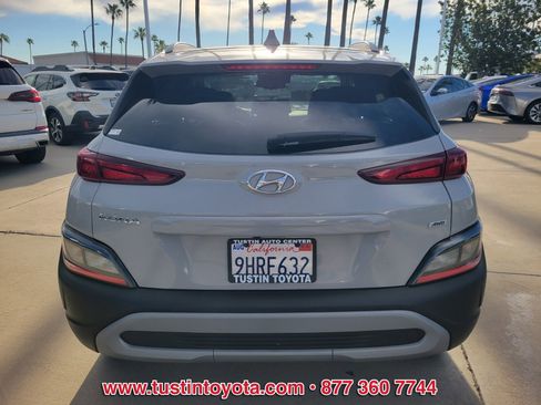 Used 2023 Hyundai Kona SEL image 5