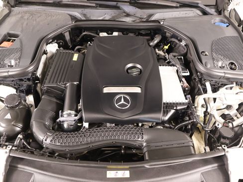 Used 2017 Mercedes-Benz E 300 4MATIC image 20