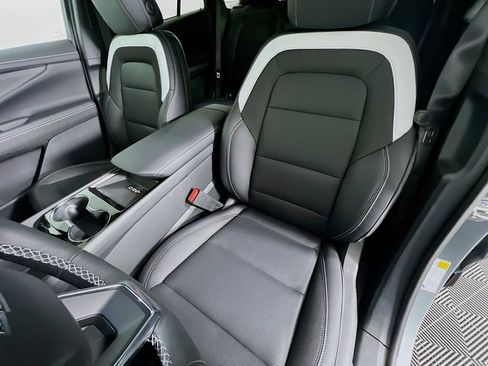 New 2026 Chevrolet Blazer EV LT image 21