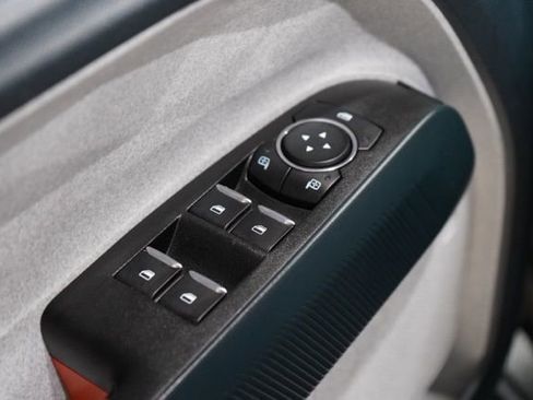 Used 2023 Ford Maverick XLT w/ XLT Luxury Package FWD image 18