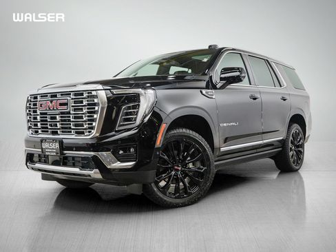 Used 2025 GMC Yukon Denali w/ Sun & Power Step Package AWD/4WD image 1