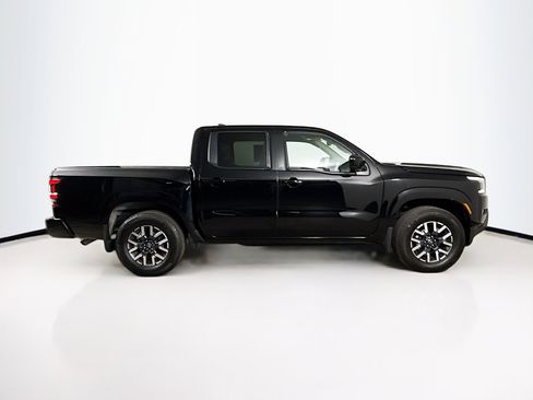 Used 2024 Nissan Frontier SL w/ Technology Package image 2