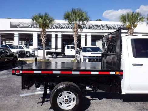 Used 2022 Chevrolet Silverado 2500 W/T w/ WT Convenience Package image 8