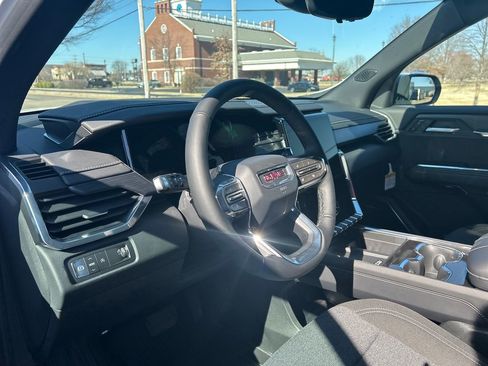 New 2026 GMC Acadia Elevation w/ LPO, Floor Liner Package FWD image 11