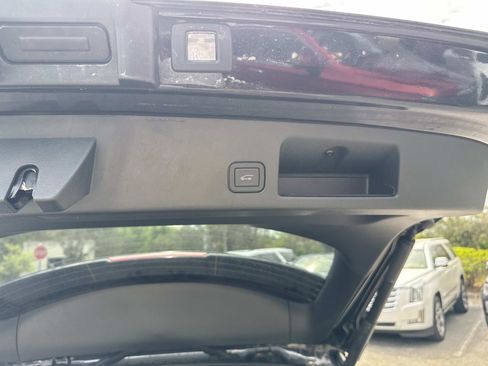 Used 2024 Chevrolet Equinox EV RS image 12