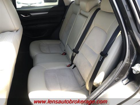 Used 2017 MAZDA CX-5 Touring w/ Preferred Equipment Package FWD image 17