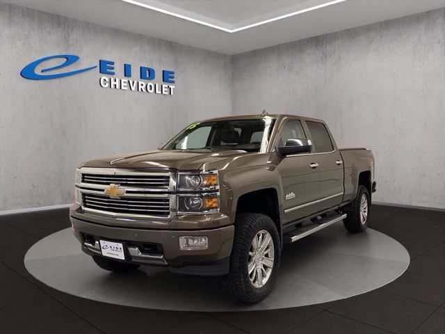 Used 2015 Chevrolet Silverado 1500 High Country w/ High Country Premium Package AWD/4WD image 11