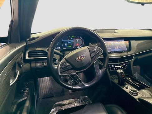 Used 2019 Cadillac CT6 V image 24