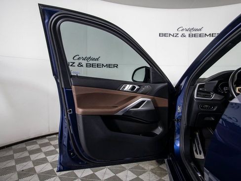 Used 2021 BMW X6 xDrive40i w/ M Sport Package image 18