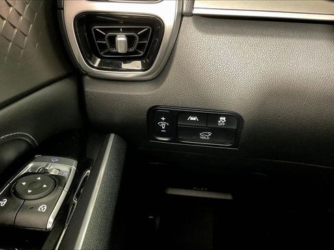 Used 2023 Kia Sorento SX AWD/4WD image 15