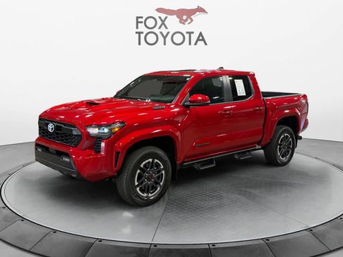 Used 2024 Toyota Tacoma TRD Sport image 1