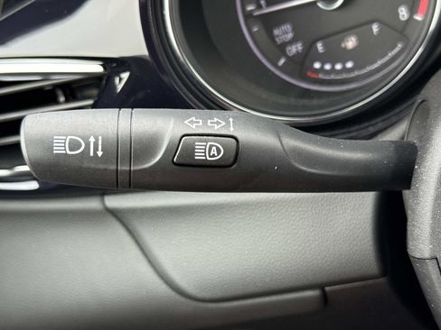 Used 2023 Buick Encore GX Select w/ Safety Package II image 9