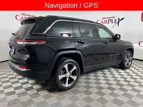 Used 2022 Jeep Grand Cherokee Limited 4xe image 9