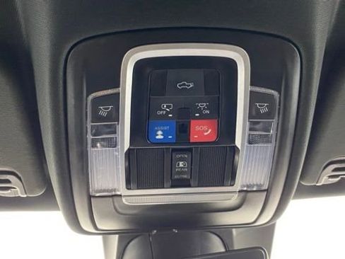 Used 2023 RAM 1500 Laramie image 42